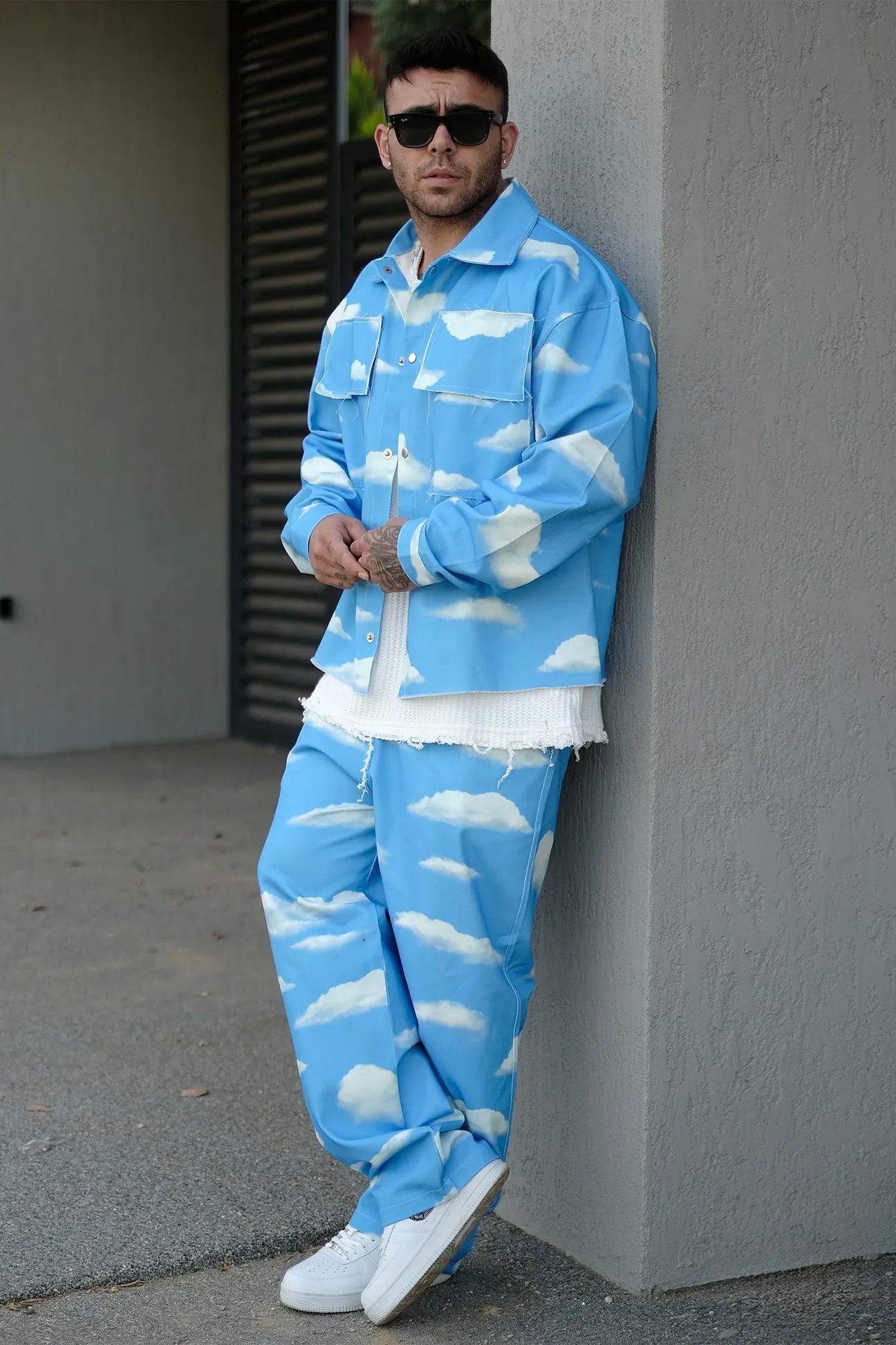 Cloud Pattern Suit