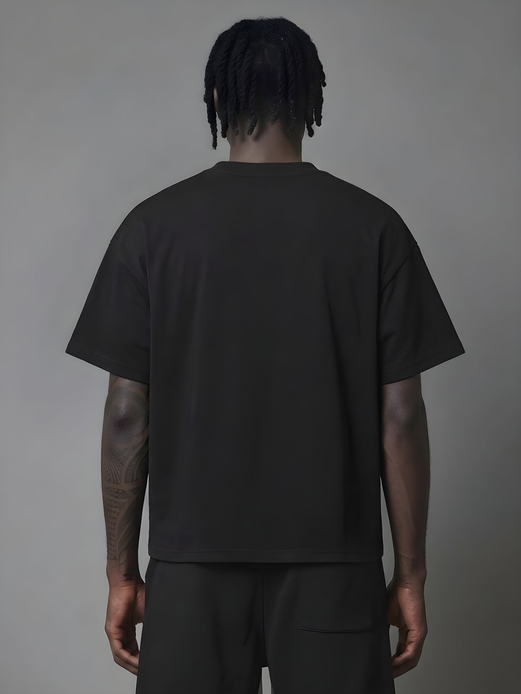 Black T-Shirt – Класическа Мъжка Черна Тениска | Lessay